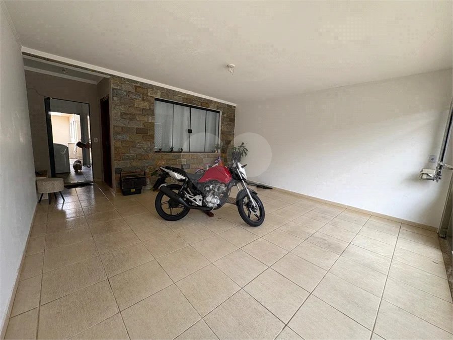 CASA NO JARDIM ACAPUCO