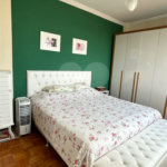 Apartamento amplo com 02 dormitórios, 01 suíte