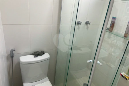 Apartamento à venda Campo Belo, 74 m², 3 dormitórios, 1 suíte, varanda gourmet, 2 vagas, depósito