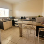 Casa Exclusiva com Pé-Direito Alto e Área Gourmet no Jardim Paraíso