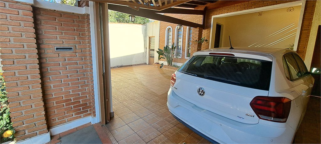 Casa com 4 quartos próxima a USP