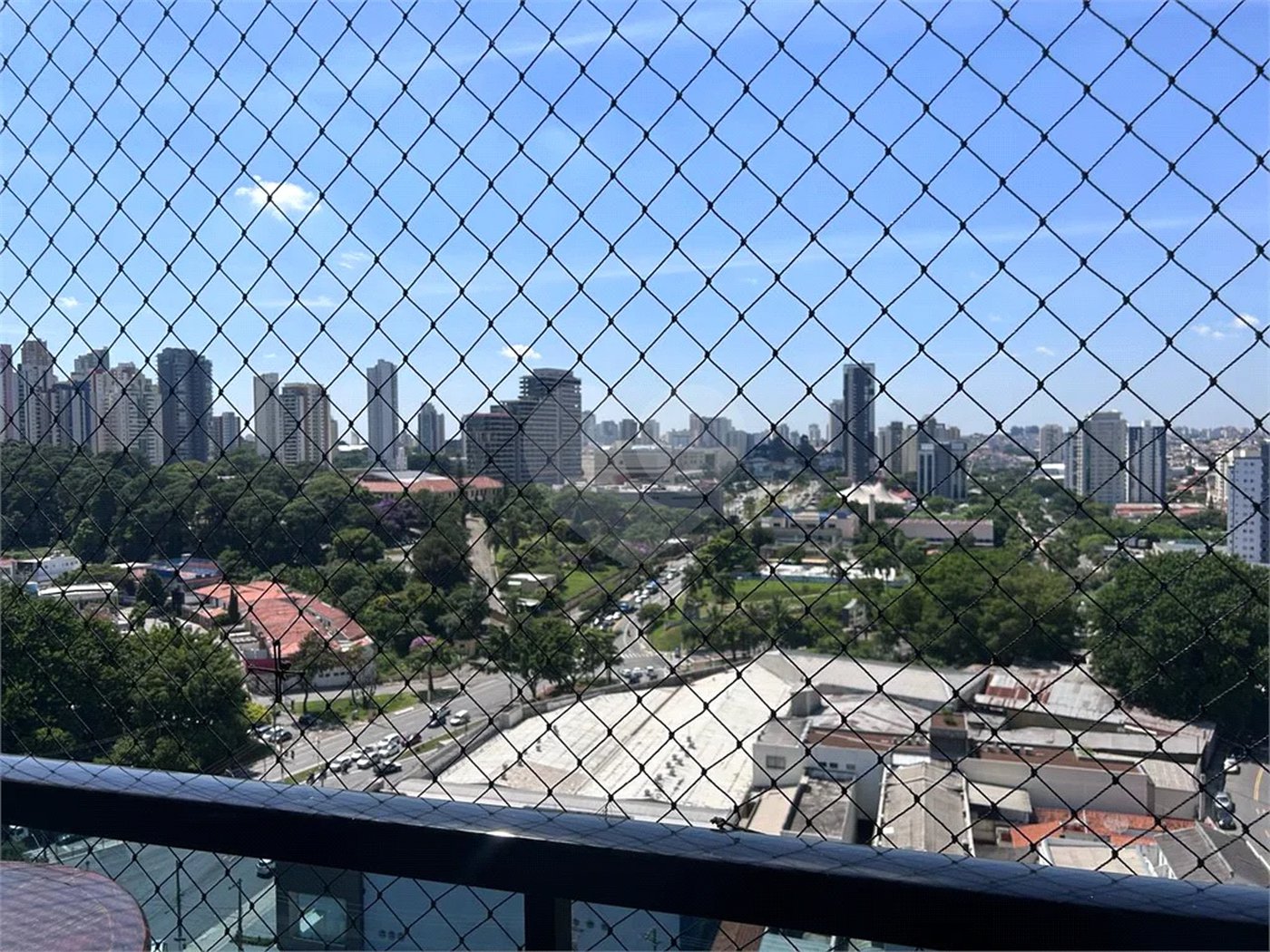Apartamento vender na ANÁLIA FRANCO, com 88m2, 3 quartos, 1 suíte, sala com sacada, 2 vagas