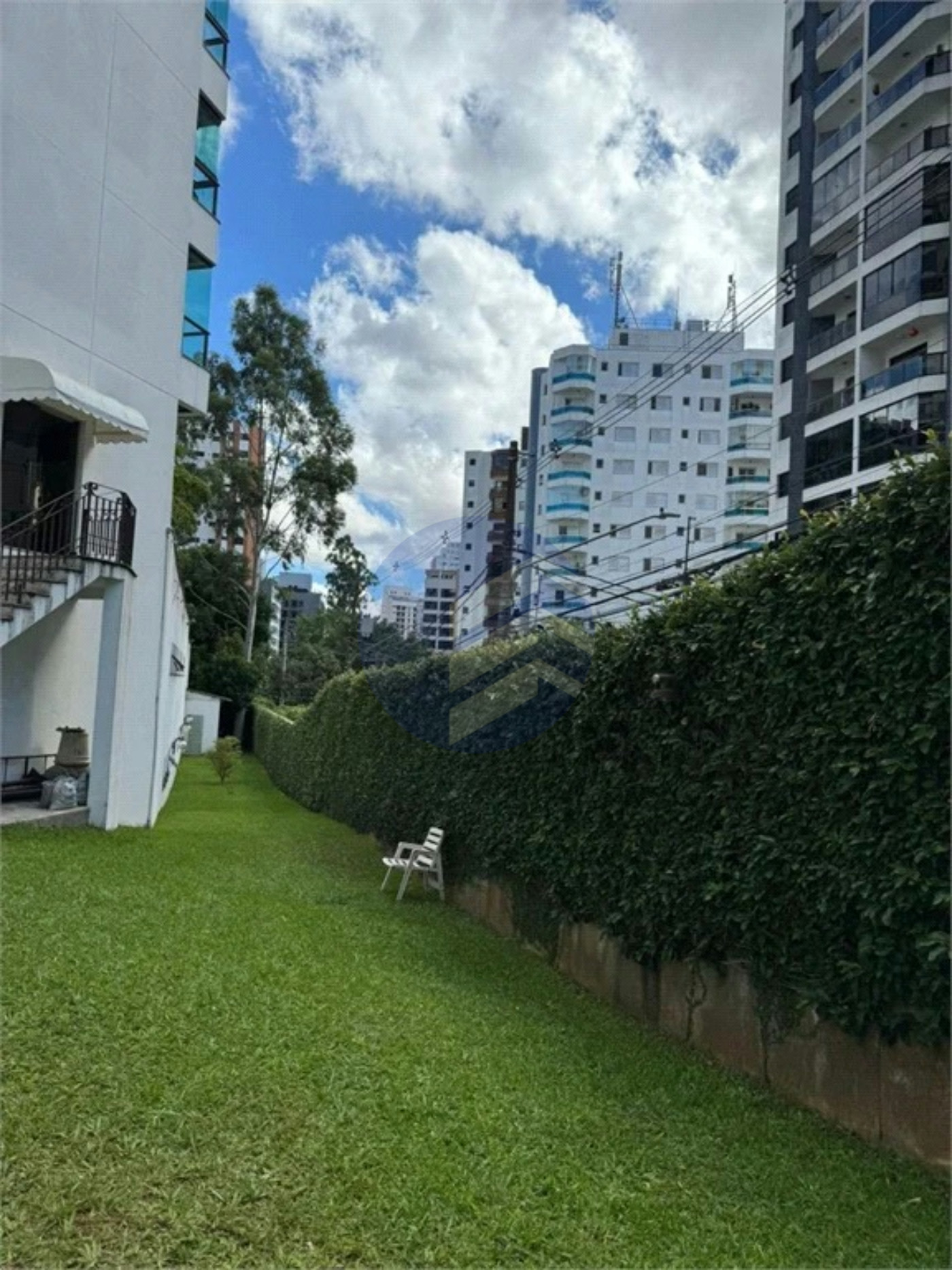 Apartamento à venda com 3 quartos, sendo 3 suítes, em Vila Suzana, São Paulo - SP