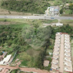 Terreno em Atibaia com 3.410 metros, pronto para construir, topografia plana, excelente localização