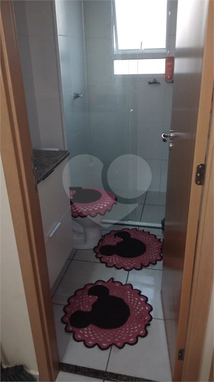 Lindo apartamento no Bosque dos Ipês .