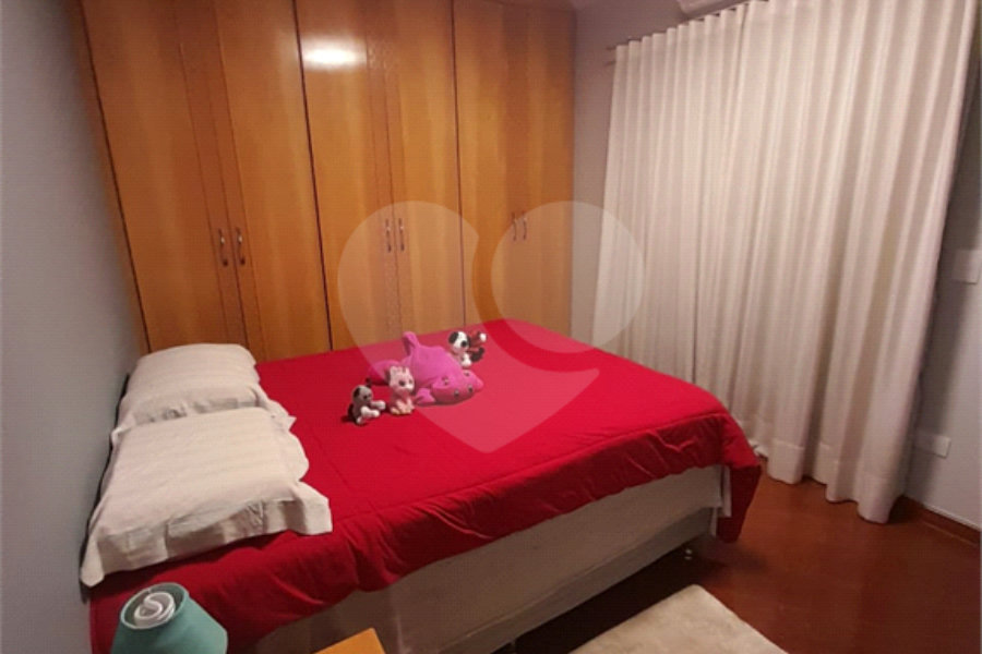 3 AMPLAS SUITES MAIS ECRITORIO MUITO VERDE E AMPLO QUINTAL
