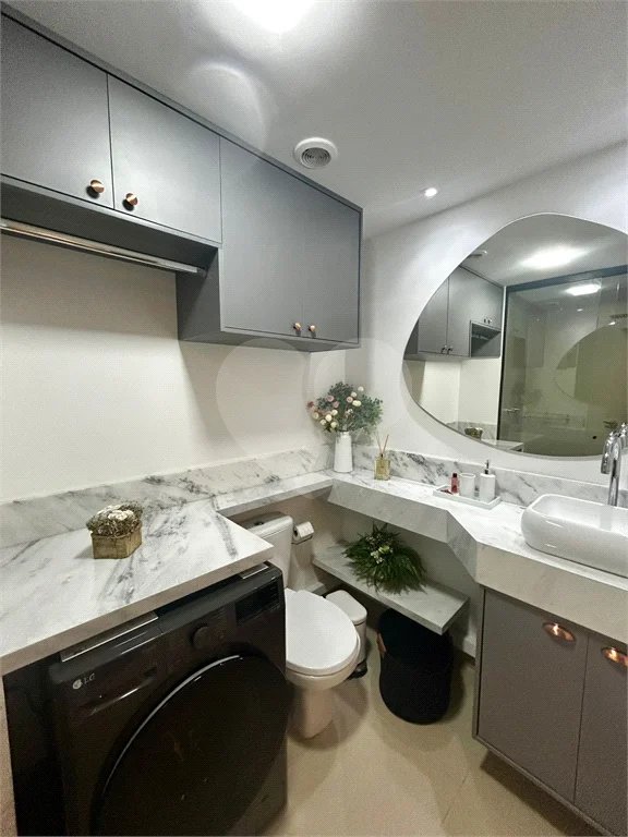 Apartamento para venda em Moema Apartamento Av. Pavão