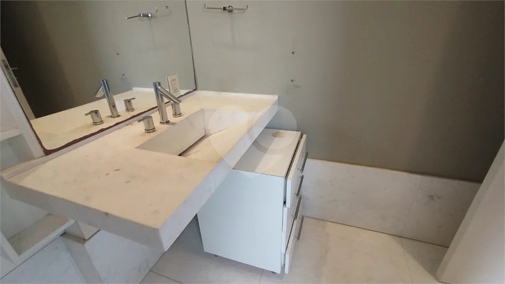 Á venda Apartamento Alto Padrão 5 suítes / 8 vagas 522m² Vila Nova Conceição