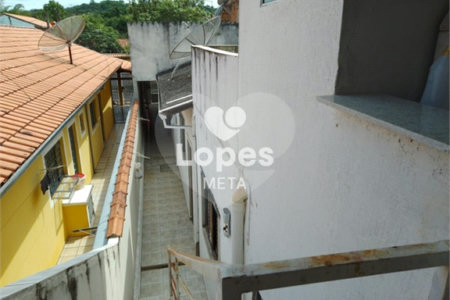 CASA A VENDA, BAIRRO JARDIM DAS CEREJEIRAS, 3 DORMITORIOS, 2 VAGAS DE GARAGEM, SJC/SP