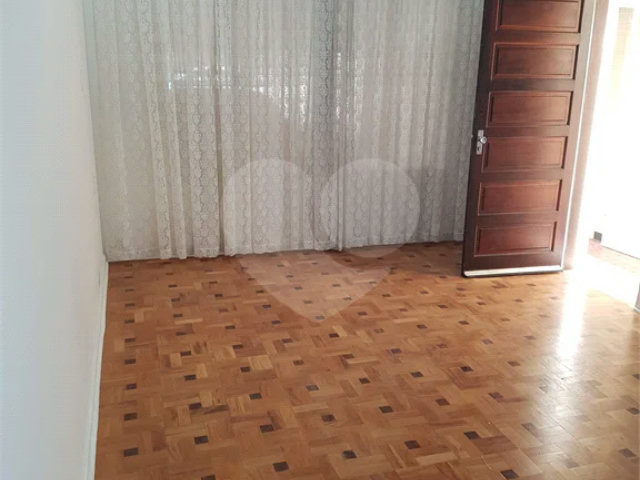 Sobrado à venda com 3 quartos, sendo 1 suíte,  em Brooklin, São Paulo, SP