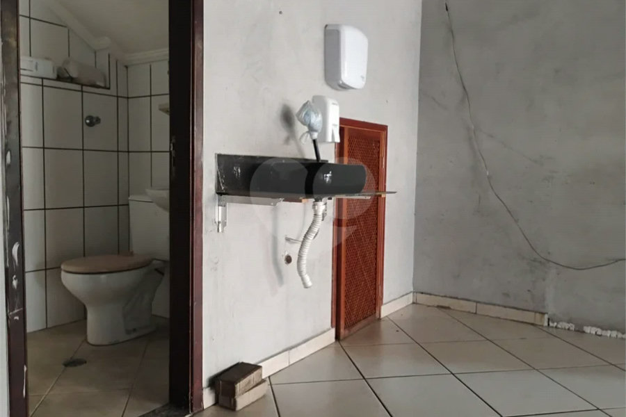 Aluga-se Galpão Comercial – Vila Santa Catarina | 540 m² de Área Útil