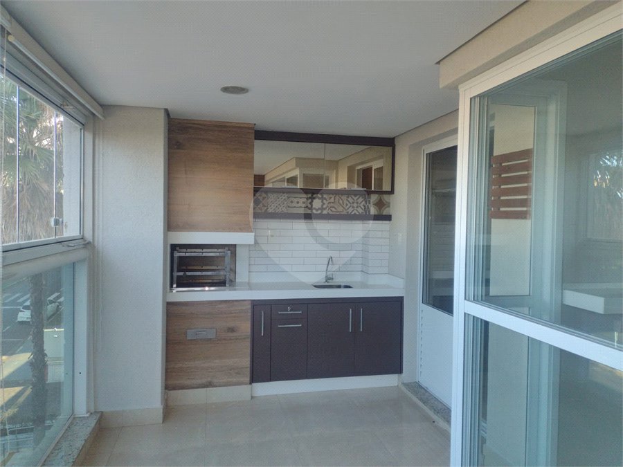 Apartamento á venda no Condomínio Edifício Murano