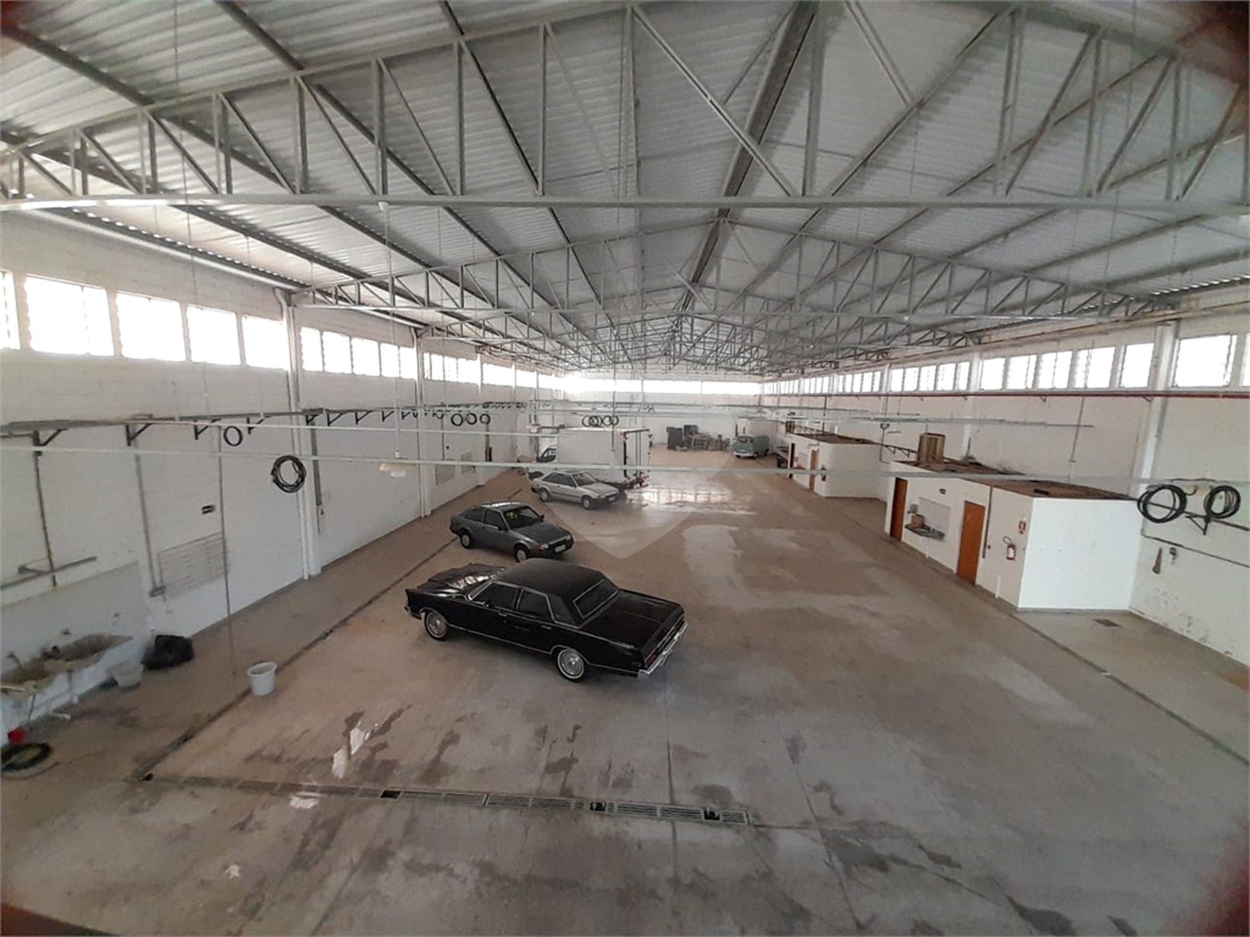 Galpão Industrial no Jardim Tangará - 1.714,91 m² de Área Útil