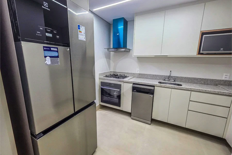 Apartamento à venda com 3 suítes em Riviera de São Lourenço, Bertioga, SP