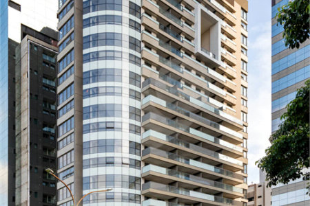 Apartamento Duplex para locação em Moema – Finamente Mobiliado e Decorado