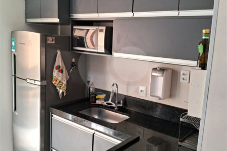 Casa de Vila à venda com 3 quartos, sendo 1 suíte, em Vila Pasti, Louveira, SP