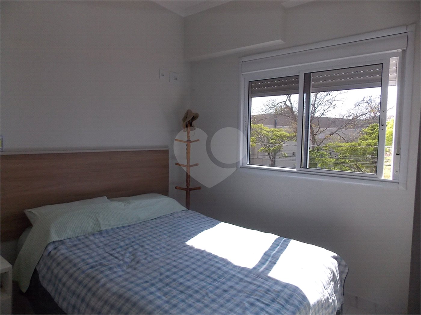Confortável apartamento no Jardim Floresta em Aibaia sp