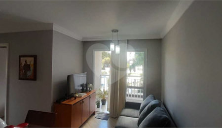 Apartamento à venda com 3 quartos, sendo 1 suíte,  em Vila Vera, São Paulo, SP