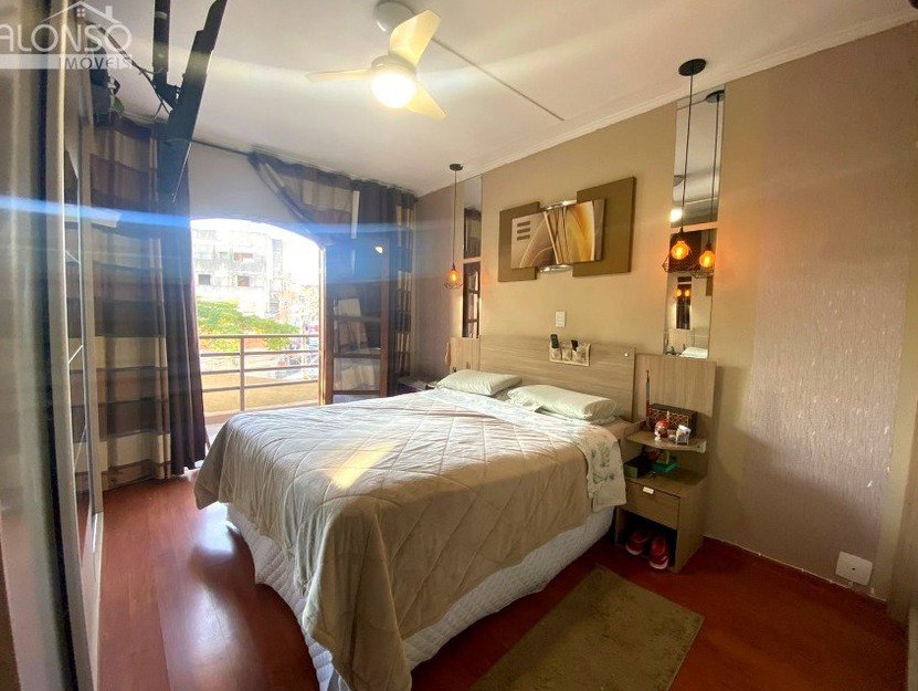 Sobrado à venda com 3 quartos, sendo 1 suíte, em Jardim Sarah, São Paulo - SP