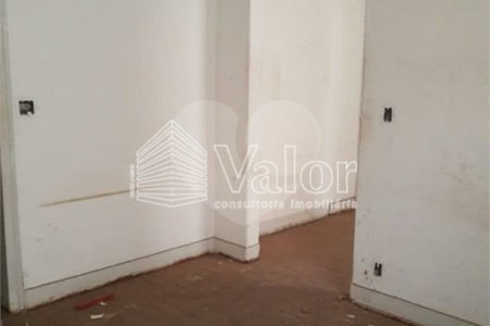 Casa Térrea com 2 dormitórios.