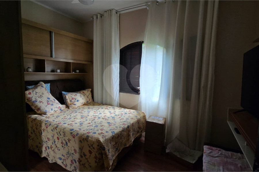 SOBRADO A VENDA FEITO PARA RENDA, FAMÍLIA GRANDE OU 2 CASAS | PRÓXIMO À ESTAÇÃO PIRITUBA!