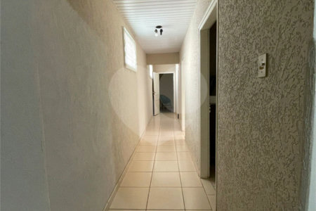 Casa à venda no Centro