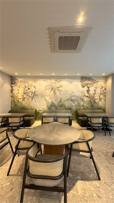 Indaiatuba- Sp - Edificio Athmosfera- R$ 1.800.000,00 - andar alto - 130,00 ms de area util - 3 suites, lavabo, sala 2 ambientes, 3 vagas de garagens - Area de lazer - Brinquedoteca - Piscina - Portão eletrônico - Portaria 24hs - sala de ginástica - Salão de festas - Salão de jogos - Cinema