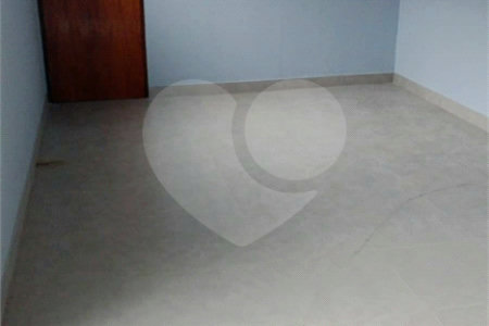 Duas casas no mesmo terreno – versatilidade e espaço no Jardim Cruzeiro do Sul