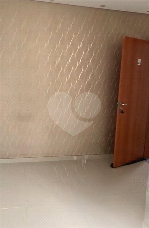 Apartamento no Condomínio Monte Logan.