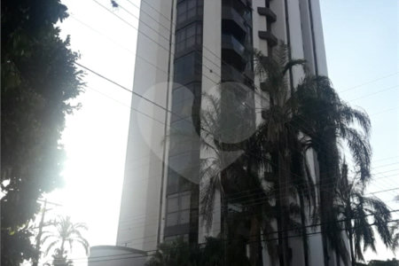 Vendo Excelente apartamento no Centro de São Carlos SP
