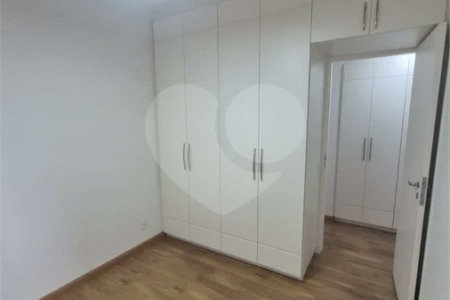 Apartamento de 3 Suítes com Vista Definitiva e Sol da Manhã no Condomínio Club House - Parque do Prado