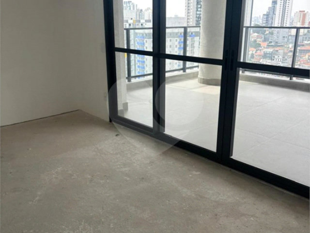 Apartamento à venda com 3 quartos, sendo 2 suítes,  em Ipiranga, São Paulo, SP