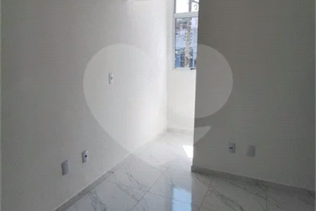 RESIDENCIAL TORRES NOBRES Apartamento com ótima distribuição e praticidade: 2 quartos 1 banheiro 1Sala Cozinha Área de serviço 1 vaga de garagem RESIDENCIAL TORRES NOBES