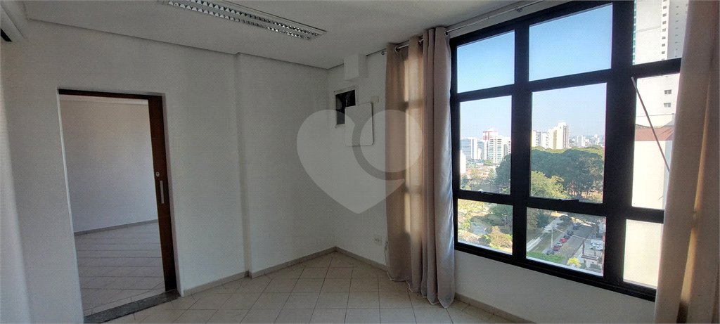 SALA COMERCIAL A VENDA 70M², 2 BANHEIROS, 2 VAGAS, JARDIM AQUARIUS - SÃO JOSÉ DOS CAMPOS/SP.