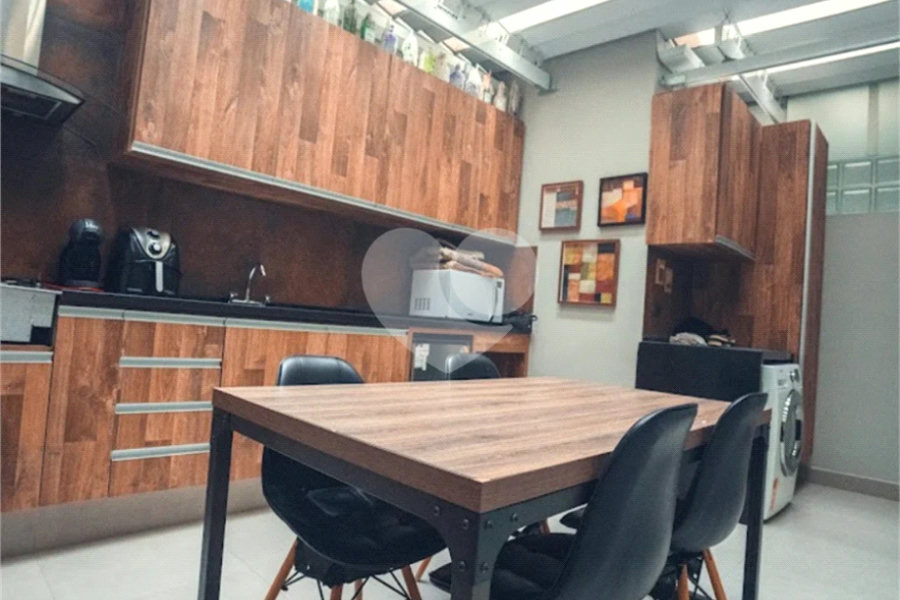 Apartamento com 2 Quartos e 2 banheiros à Venda,102 m² No coração do bairro Paraíso. !