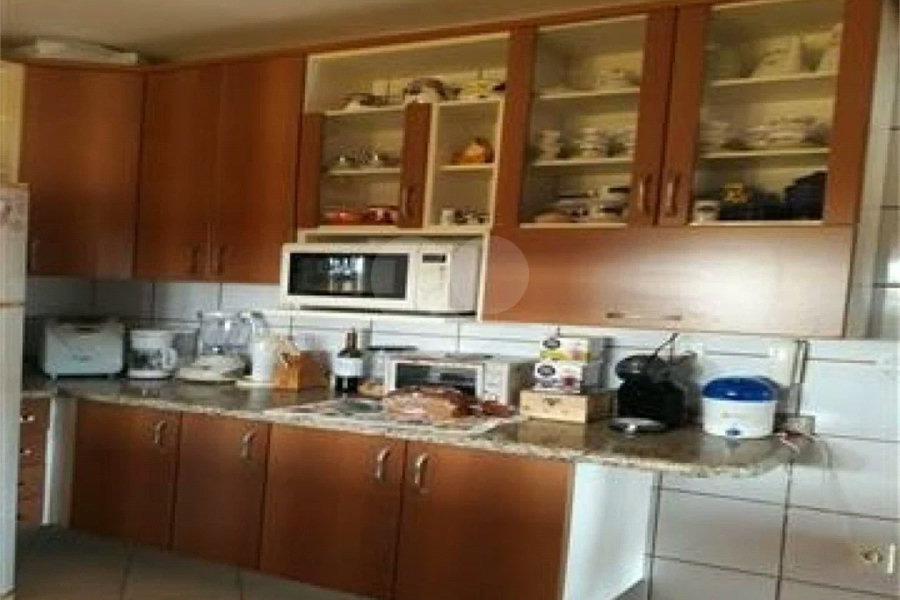 Casa à venda com 3 suítes em Estância Santa Maria do Laranjal, Atibaia, SP