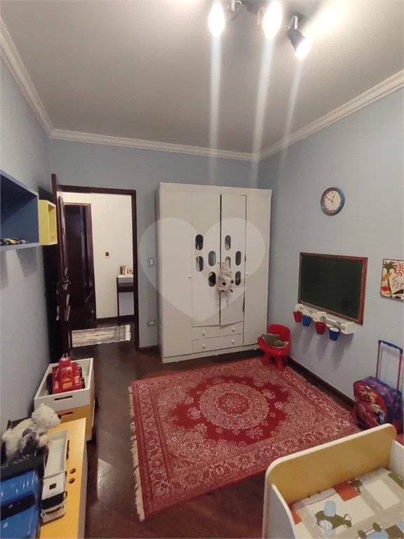Casa com 300m² , 4 dormitórios , sendo 2 suítes , 5 vagas , à venda no bairro Curuçá , em Santo André.