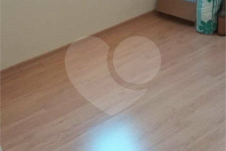 Apartamento com 2 dormitórios
