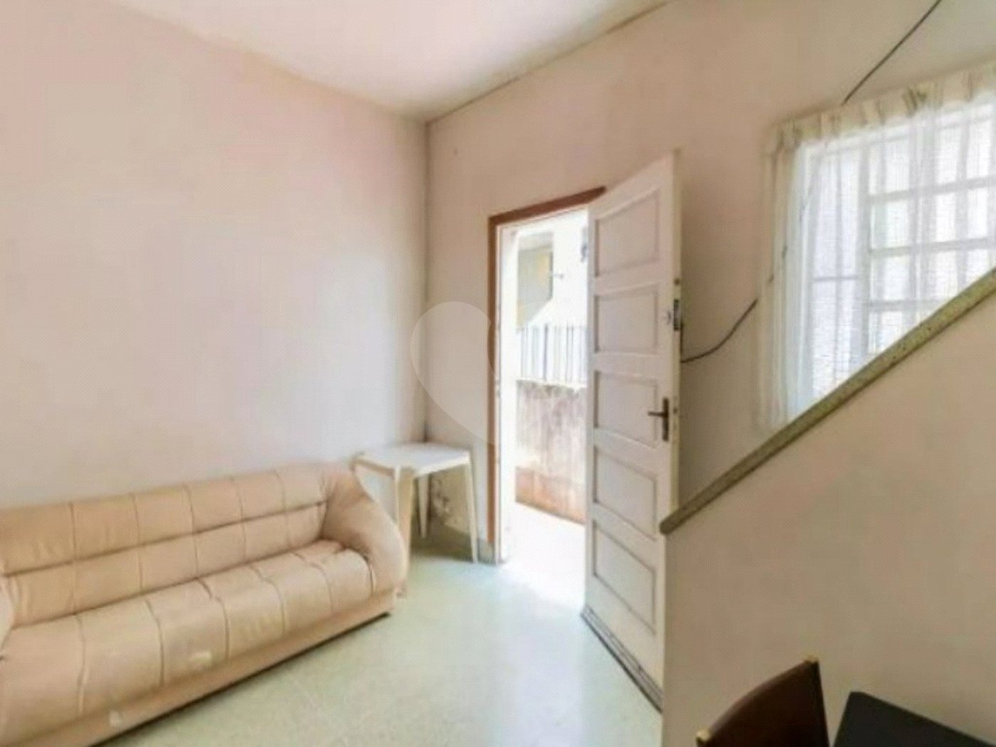 Casa com 300m², 4 quartos, garagem para 4 carros, à venda na Avenida Cangaíba