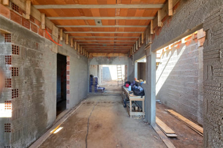 Casa térrea 3 dormitório 1 suíte com closet à venda no Condomínio Vileneuve,