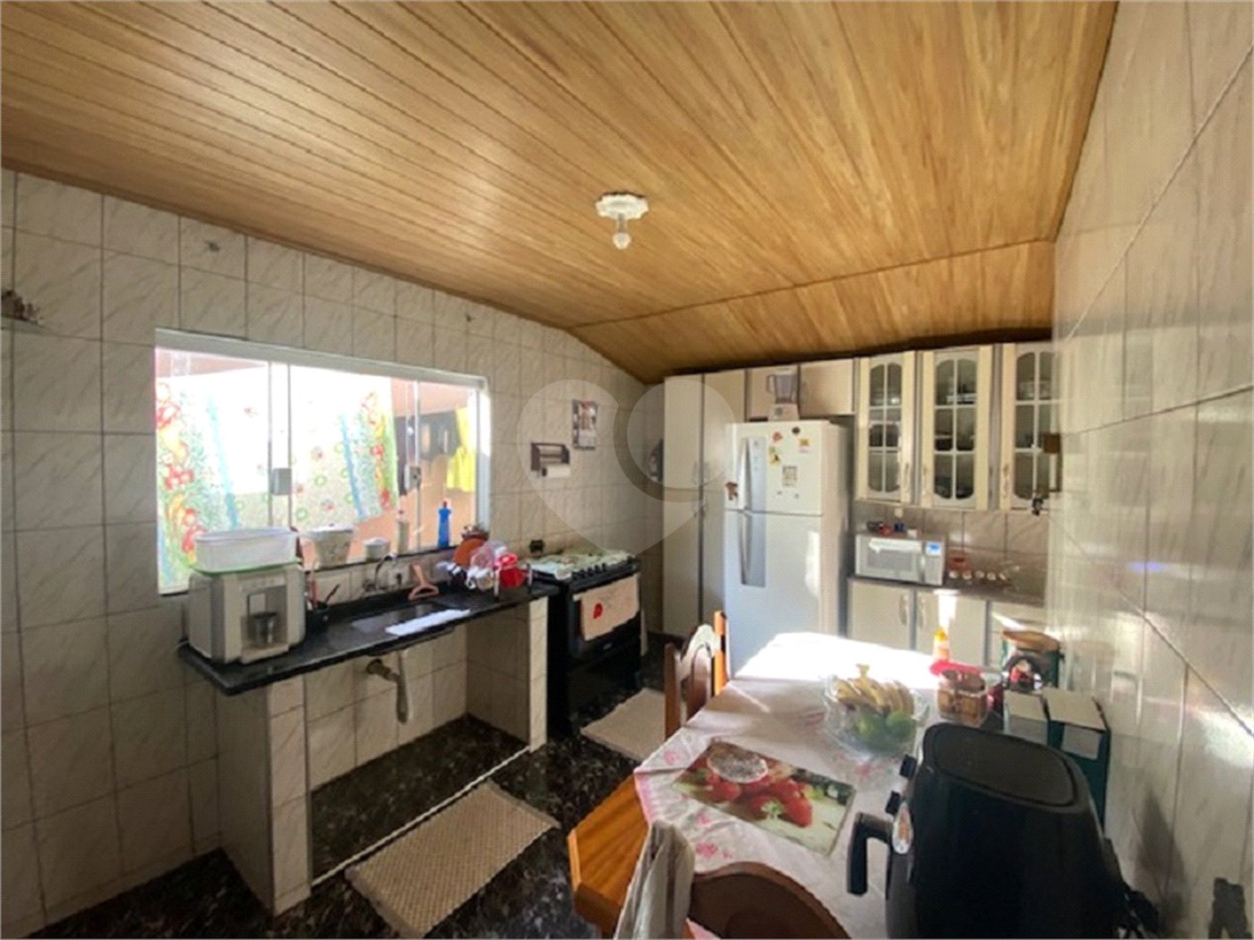 Casa térrea de 3 dormitórios