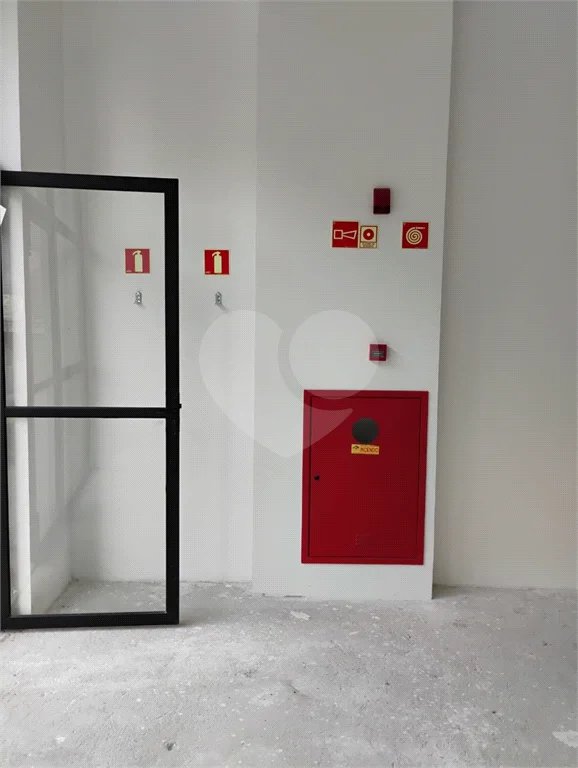 Aluga-se Loja Comercial Térrea de 90 m² no Jabaquara