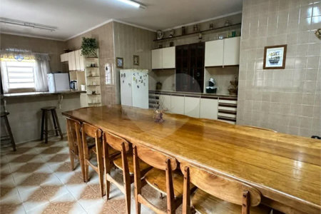 Casa/Chácara em Condomínio Fechado — Completa e com Lazer Exclusivo