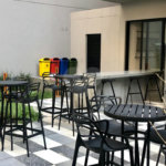 Vendo apartamento todo reformado em prédio novo por arquiteta internacional, porteira fechada e rend