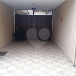 Casa totalmente térrea com 215 m² de área total