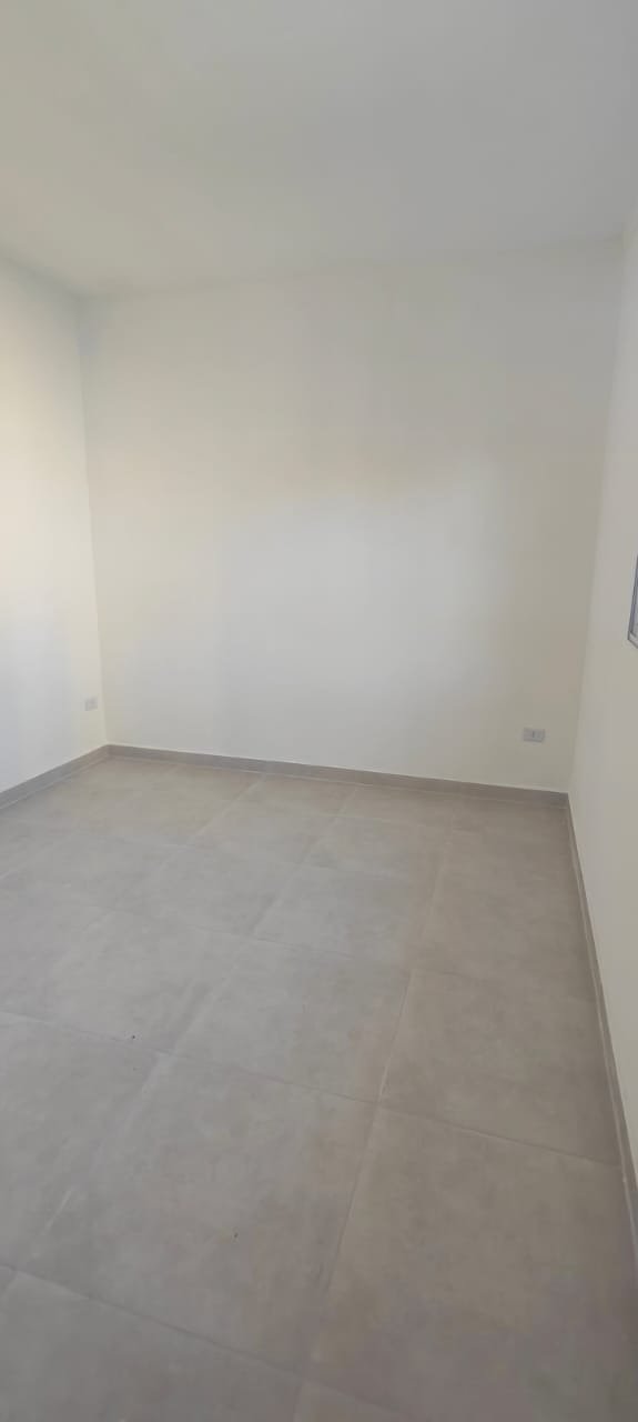 Casa à venda com 2 quartos, sendo 1 suíte, em Nova Itanhaém, Itanhaém - SP