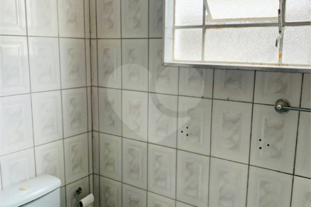 Sobrado de 150m2 com 4 dormitórios e 1 vaga à venda na Chácara Inglesa
