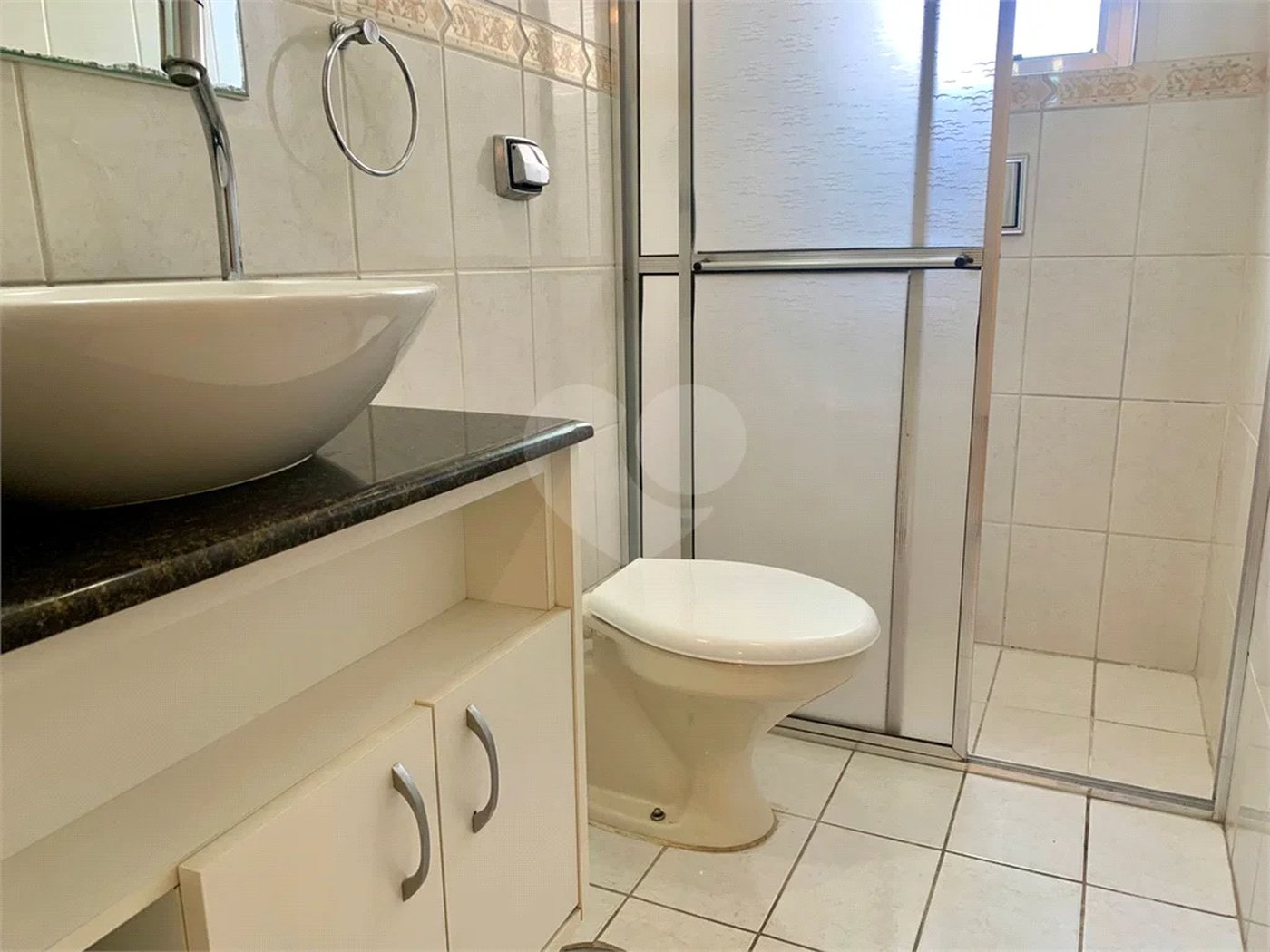 Excelente oportunidade! Paraíso 125m², 3dormitórios sendo 1 suíte, 1 vaga.