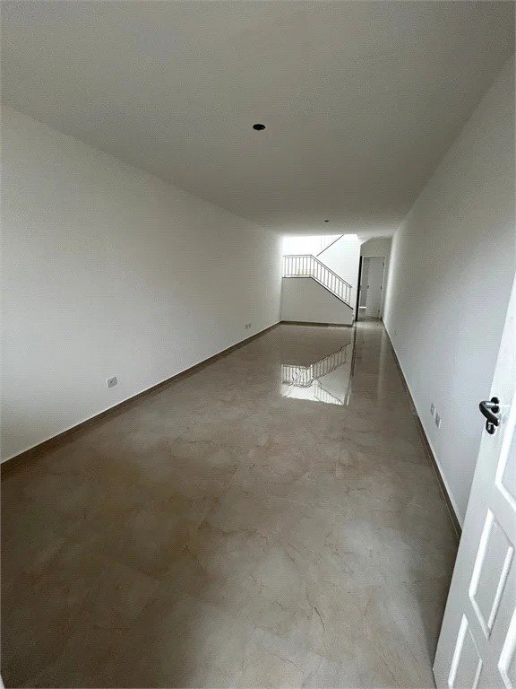 Sobrado à venda com 3 quartos, sendo 1 suíte,  em Butantã, São Paulo, SP