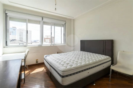 Apartamento á venda - Liberdade